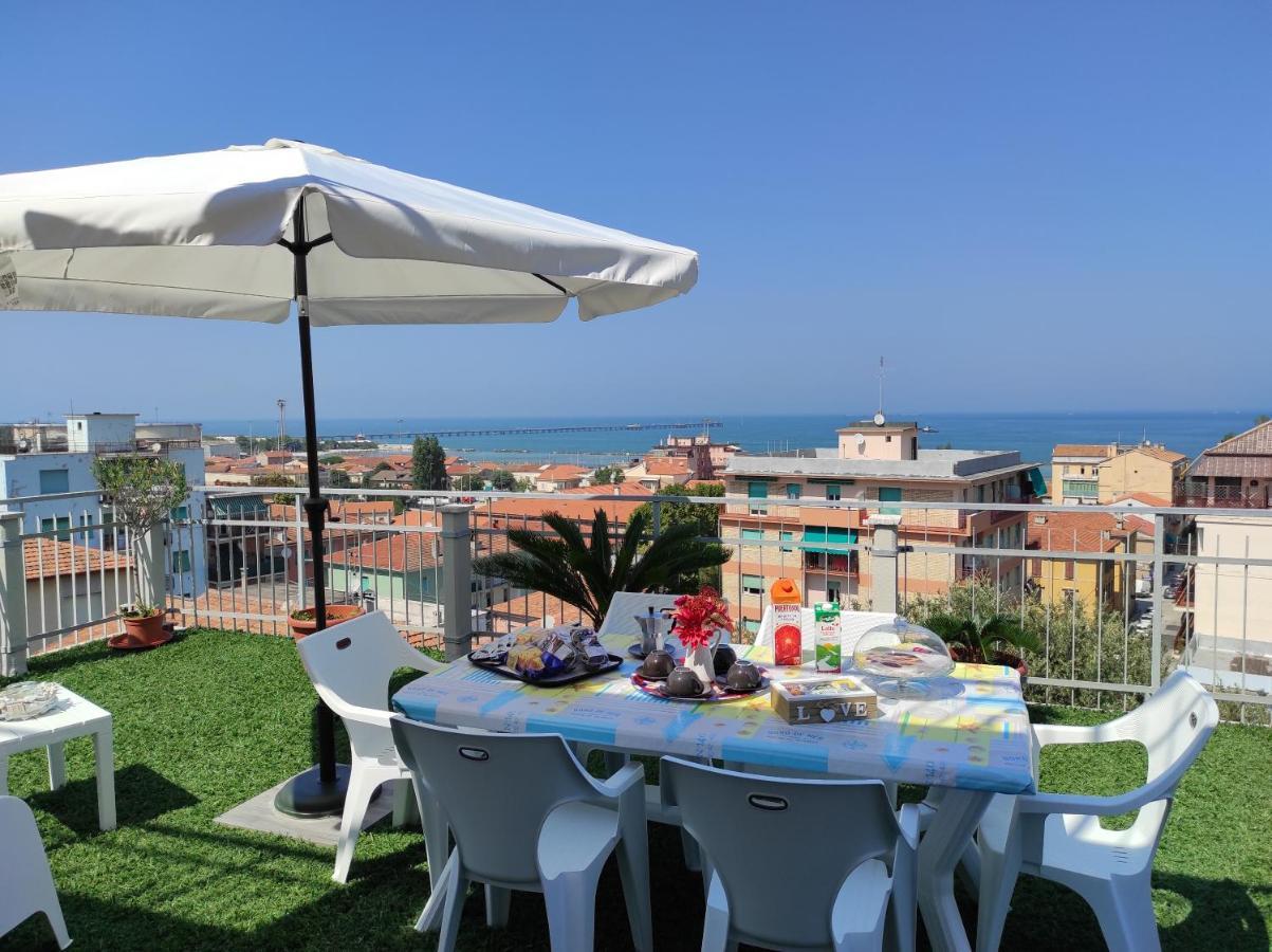 Apartament La Terrazza Falconara Marittima Zewnętrze zdjęcie
