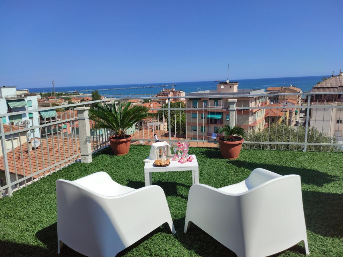 Apartament La Terrazza Falconara Marittima Zewnętrze zdjęcie